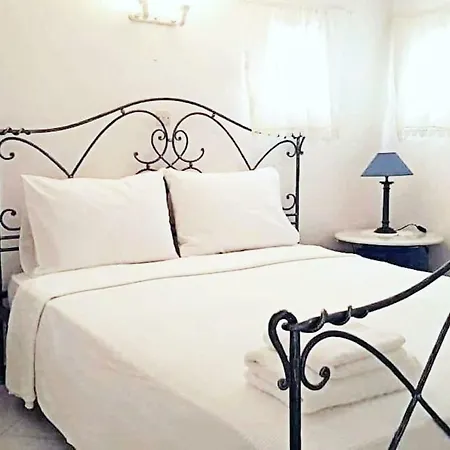 Complex Of Cycladic Traditional In Mykonos