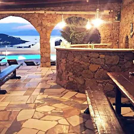 Complex Of Cycladic Traditional In Mykonos Nyaraló Ornósz